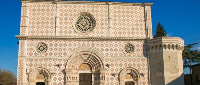 ABRUZZO, ARTE E STORIA